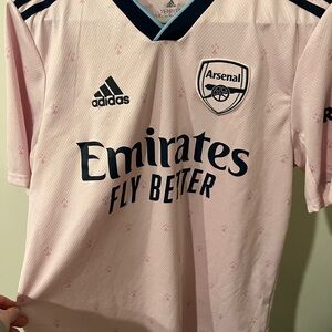 SOLD/ 🏟️ 2023 Arsenal “Martinelli #11”  Fan Away Jersey Disney Springs Custom